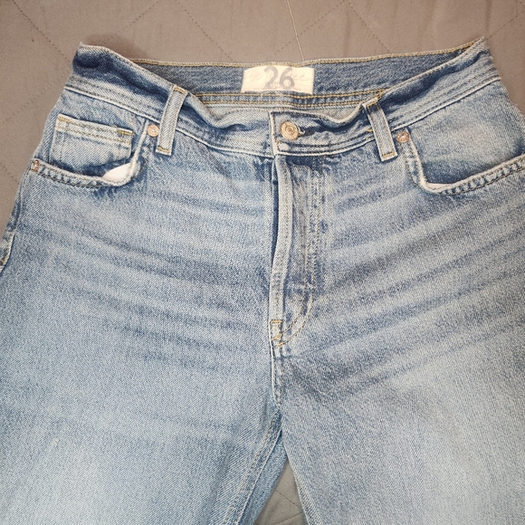Free People We The Free Distressed Ripped Blue Jeans Light Wash Womens Size 26 - Picture 3 of 10